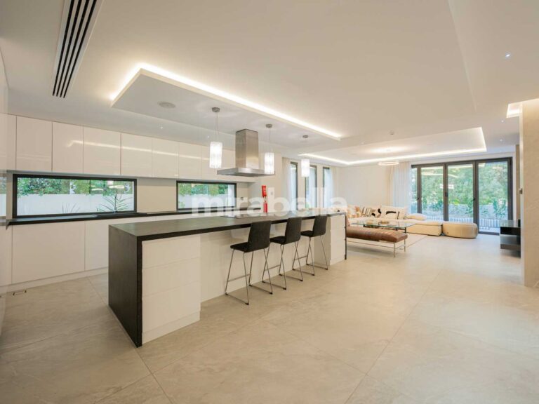 DSCF0269-Enhanced-NR