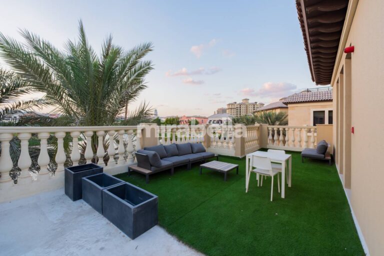 DSCF2082-Enhanced-NR