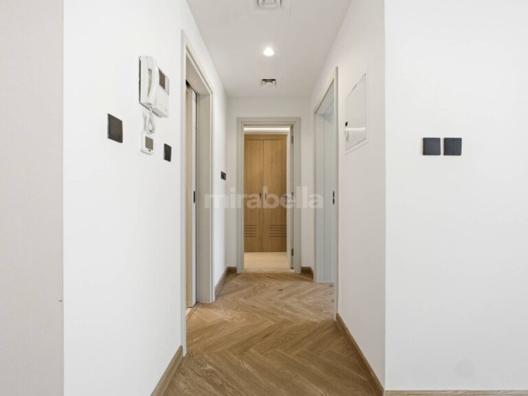 DSCF1056